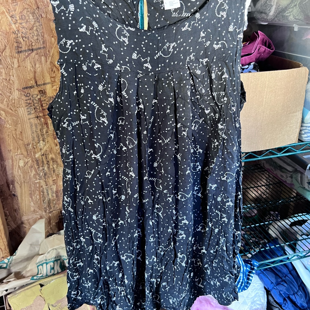 Size Large "Cooperative" Black And White Sleeveless Blouse Soft Guc